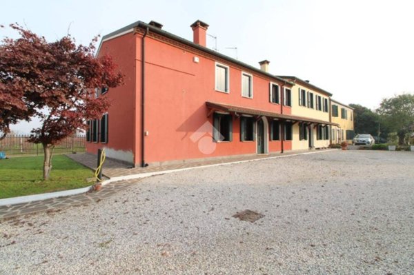 casa indipendente in vendita a Monselice in zona Monticelli