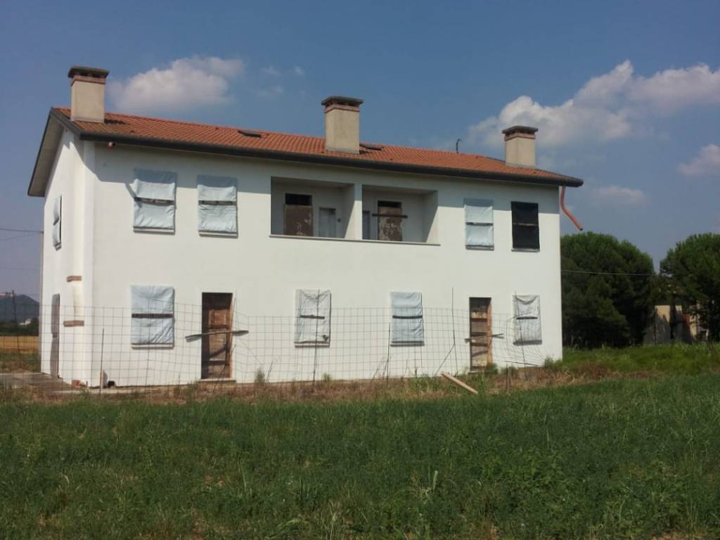casa indipendente in vendita a Monselice