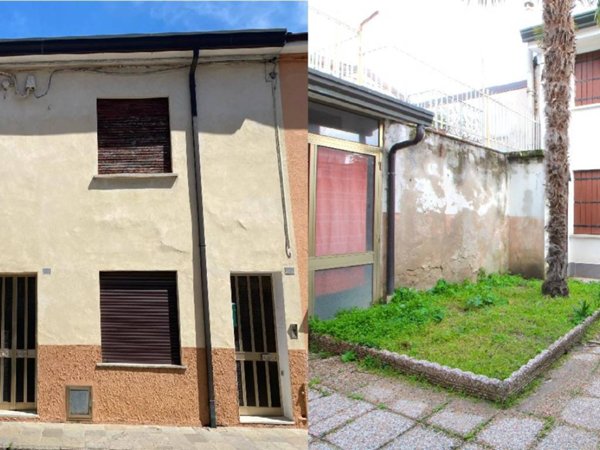 casa indipendente in vendita a Monselice