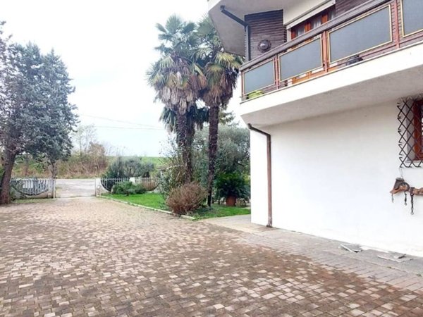 casa indipendente in vendita a Monselice