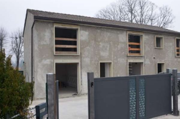 casa indipendente in vendita a Monselice
