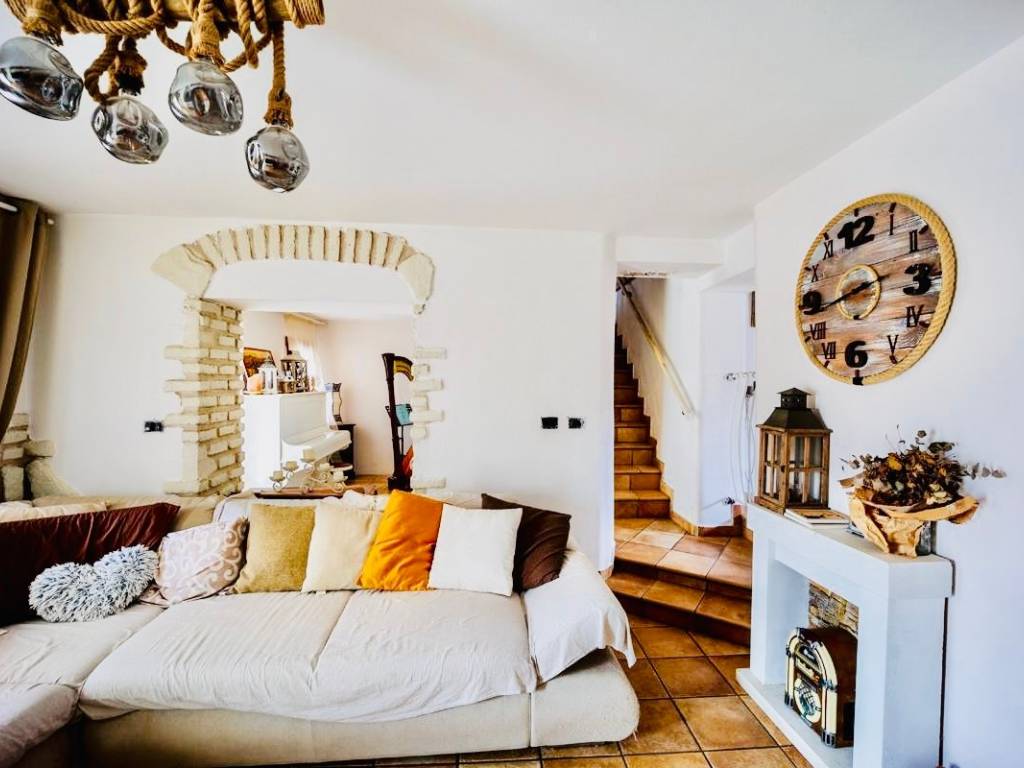 casa indipendente in vendita a Monselice in zona Monticelli
