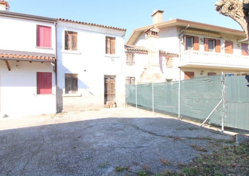 casa indipendente in vendita a Monselice