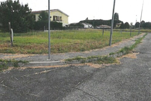 terreno edificabile in vendita a Monselice in zona Ca' Oddo
