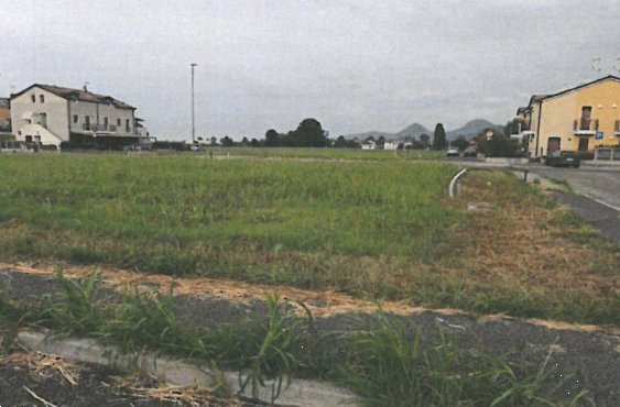 terreno edificabile in vendita a Monselice in zona Ca' Oddo