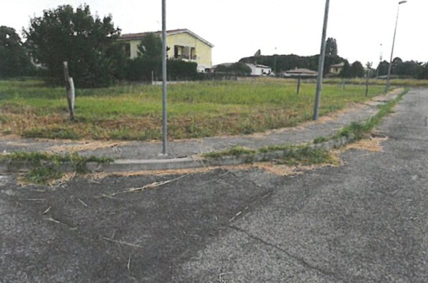 terreno edificabile in vendita a Monselice in zona Ca' Oddo