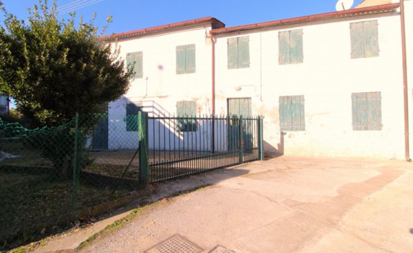 casa indipendente in vendita a Monselice