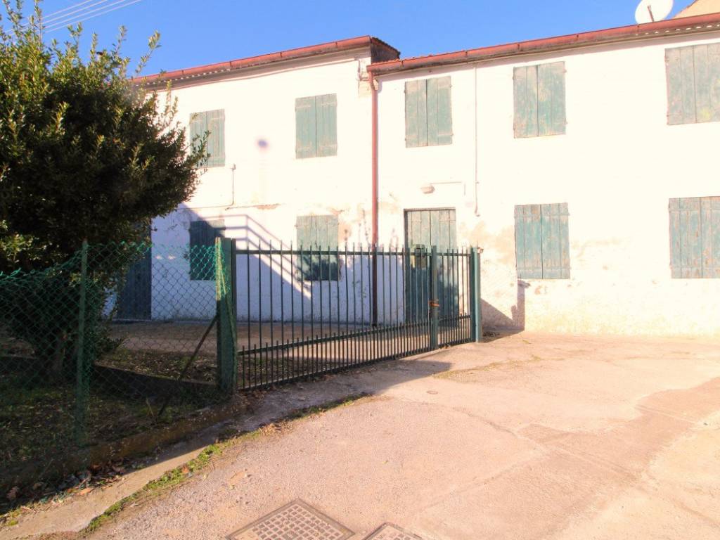 casa indipendente in vendita a Monselice in zona Marendole