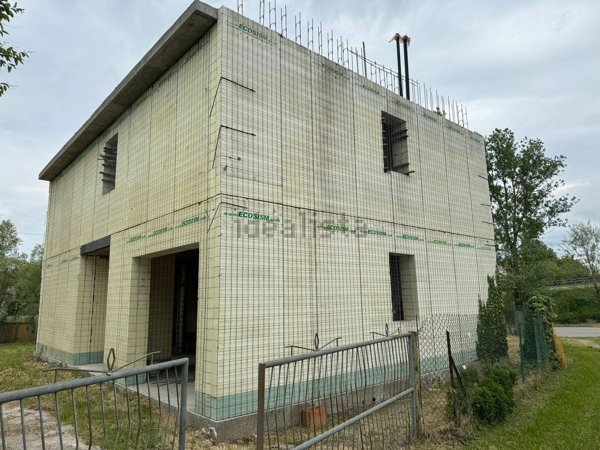 casa indipendente in vendita a Monselice