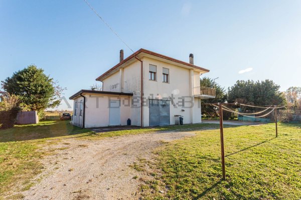 casa indipendente in vendita a Monselice in zona Monticelli