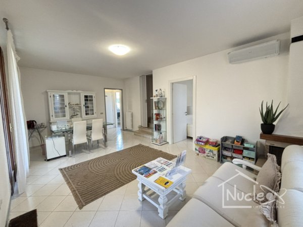 casa indipendente in vendita a Monselice