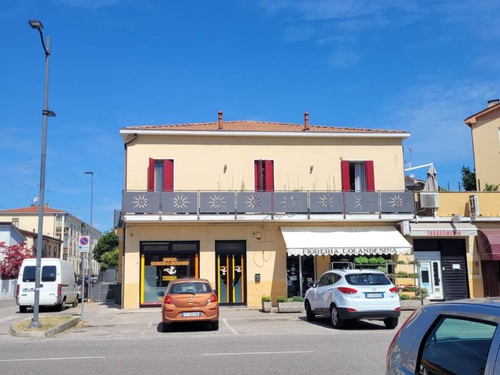 negozio in vendita a Monselice
