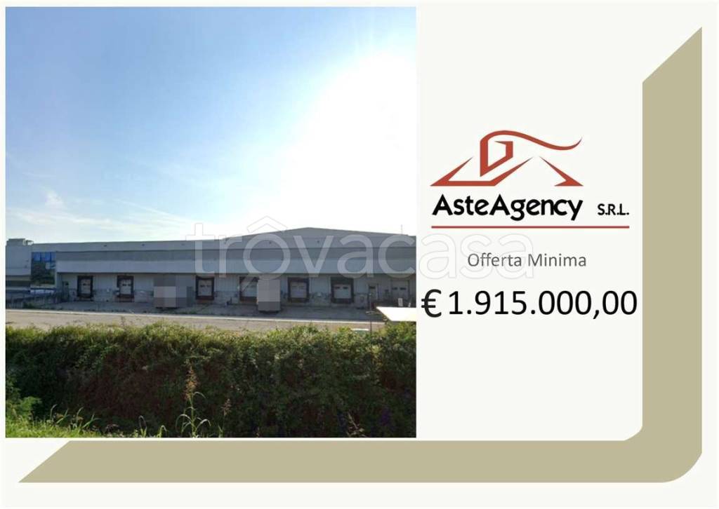 locale commerciale in vendita a Monselice