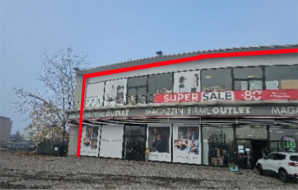 locale commerciale in vendita a Monselice