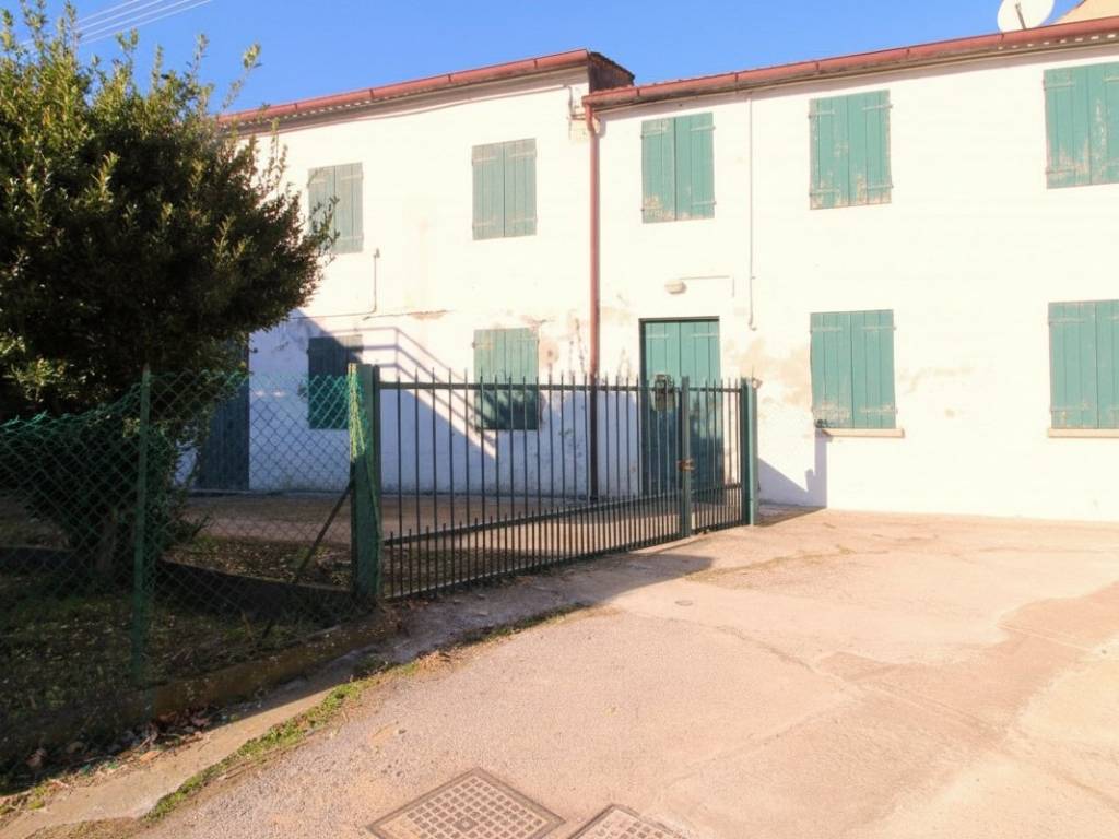 casa indipendente in vendita a Monselice in zona Marendole