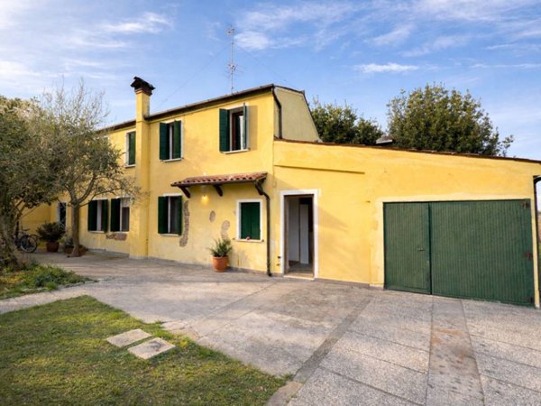 casa indipendente in vendita a Monselice