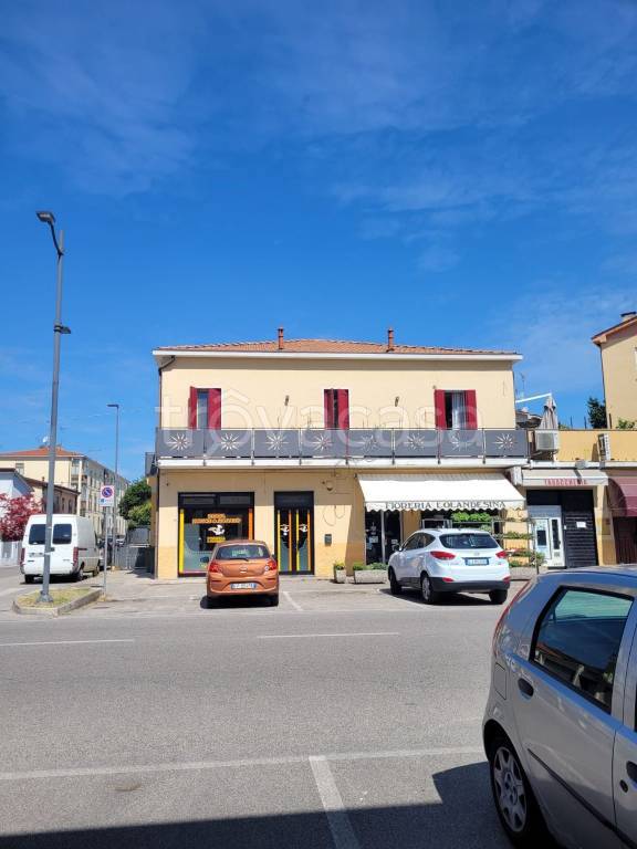 negozio in vendita a Monselice