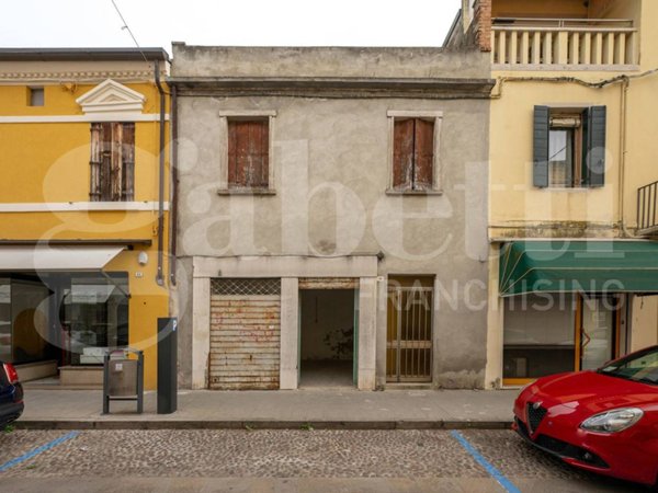 casa indipendente in vendita a Monselice