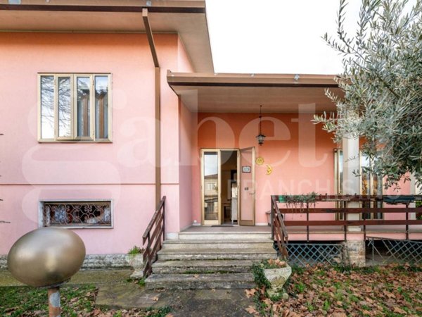 casa indipendente in vendita a Monselice