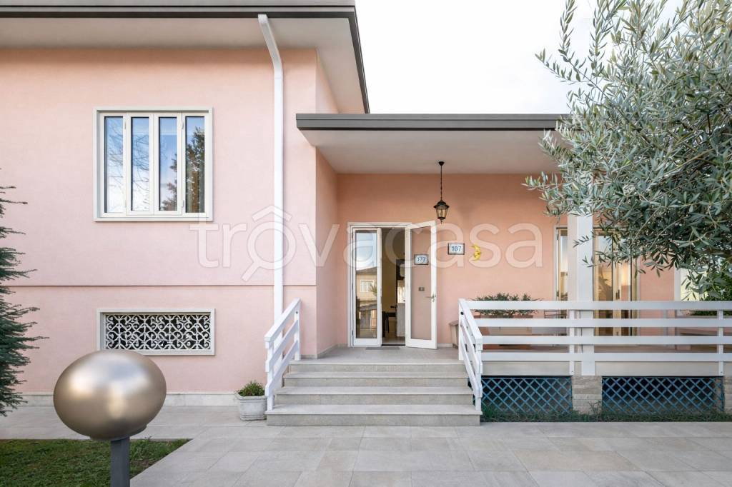 casa indipendente in vendita a Monselice