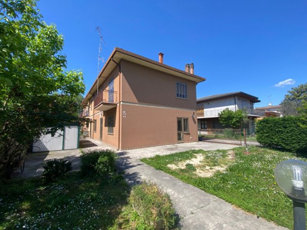 casa indipendente in vendita a Monselice