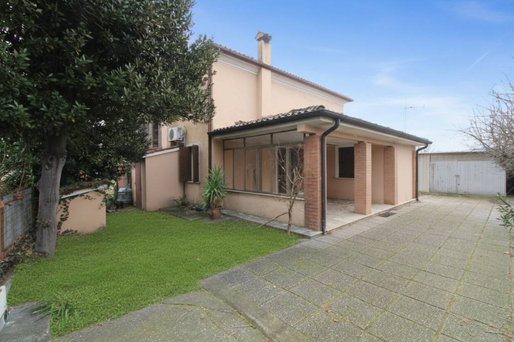 casa indipendente in vendita a Monselice