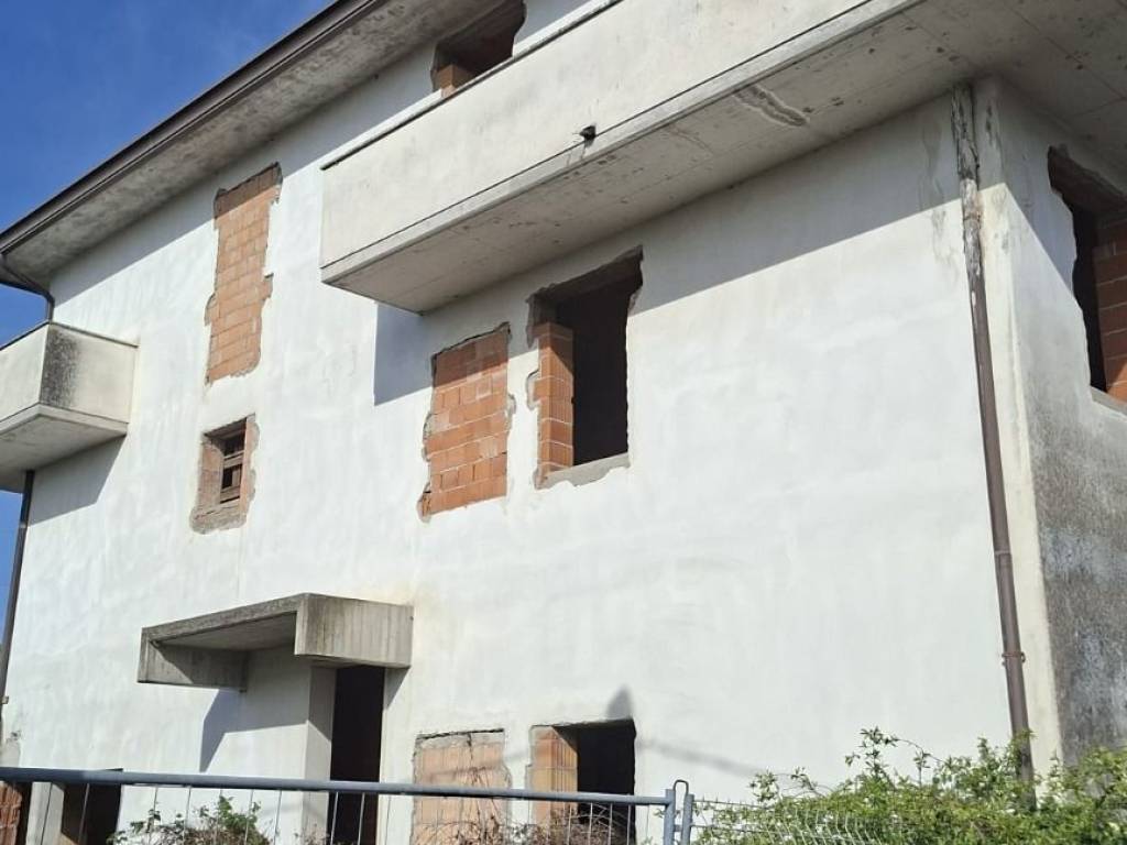 intera palazzina in vendita a Monselice