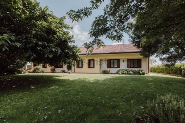 casa indipendente in vendita a Monselice