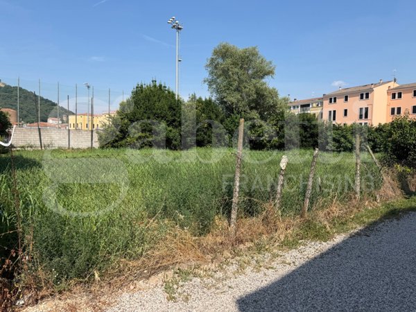 terreno edificabile in vendita a Monselice