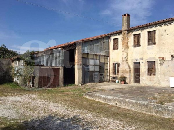 casa indipendente in vendita a Monselice