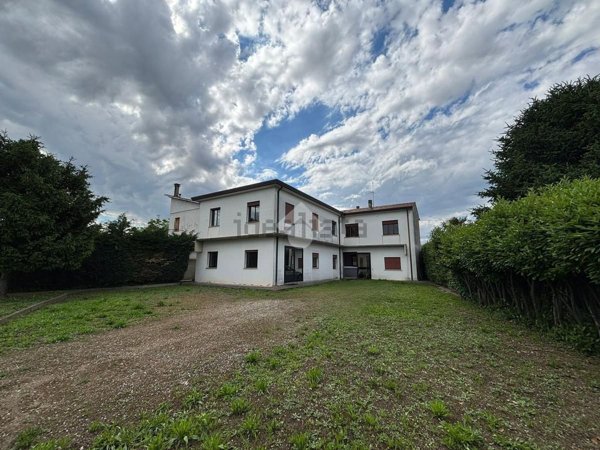casa indipendente in vendita a Monselice