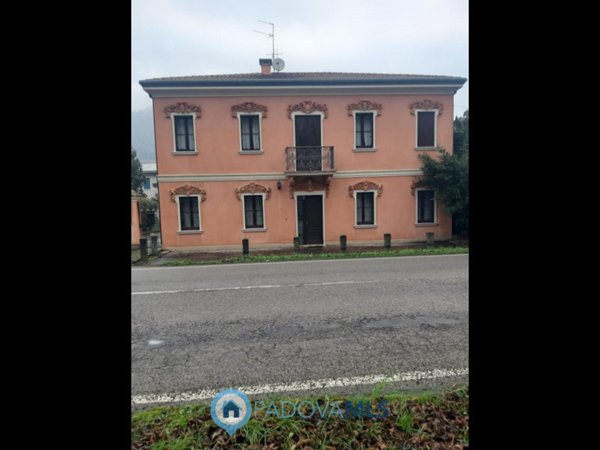 casa indipendente in vendita a Monselice