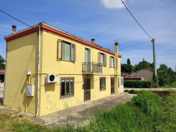 casa indipendente in vendita a Montagnana