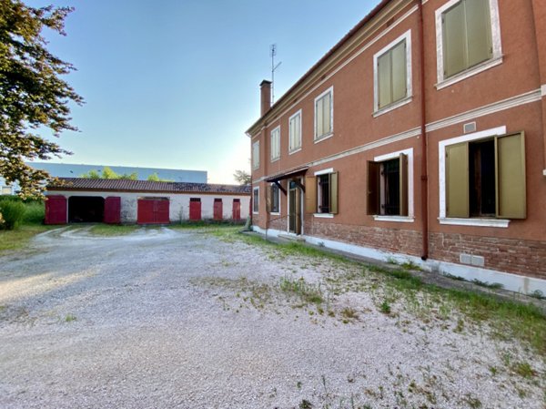 casa indipendente in vendita a Montagnana