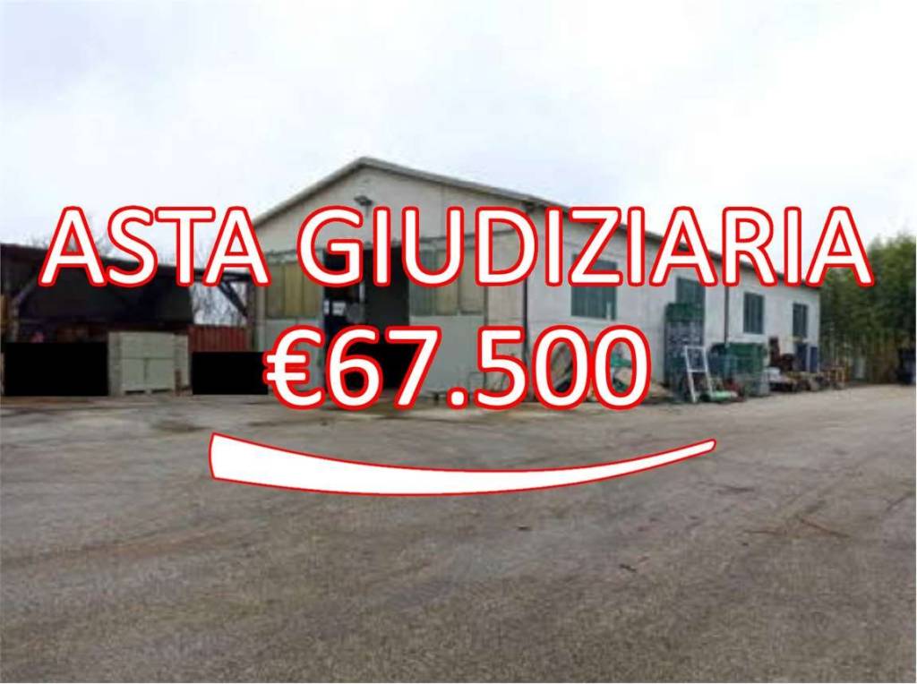 locale commerciale in vendita a Montagnana