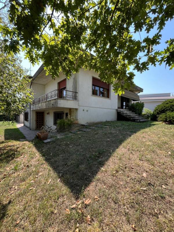 casa indipendente in vendita a Montagnana