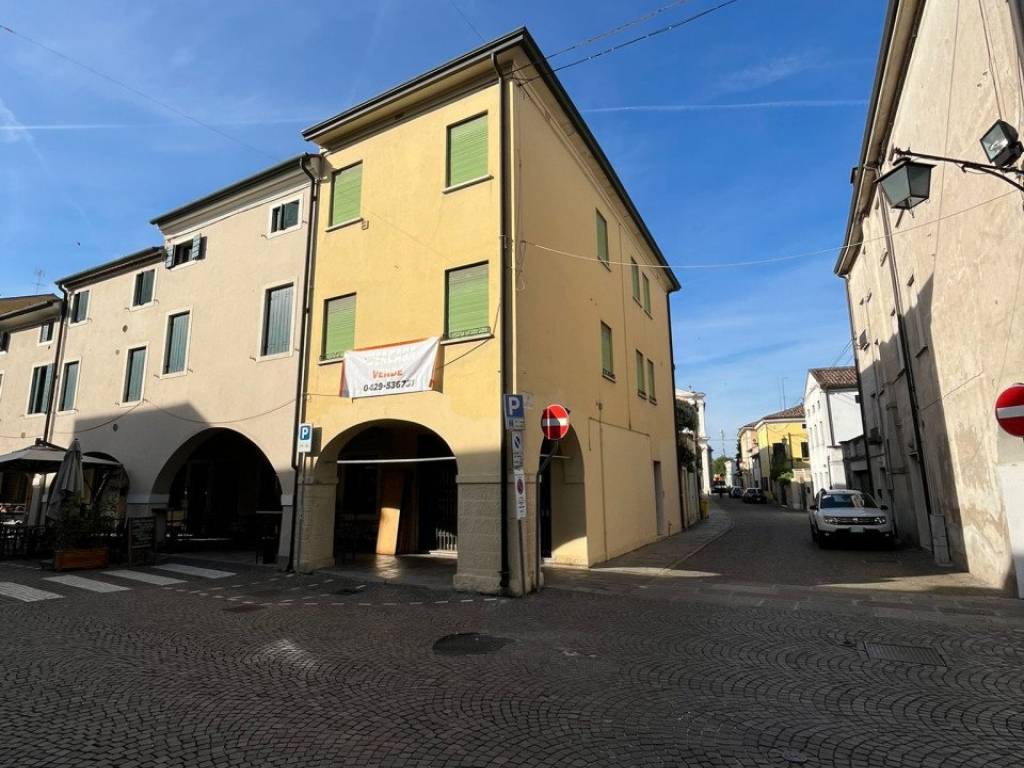 intera palazzina in vendita a Montagnana
