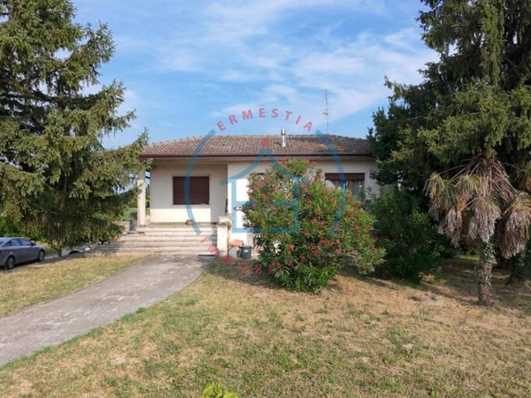 casa indipendente in vendita a Montagnana