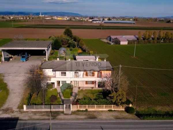 casa indipendente in vendita a Montagnana