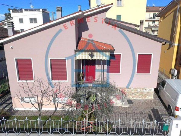 casa indipendente in vendita a Montagnana