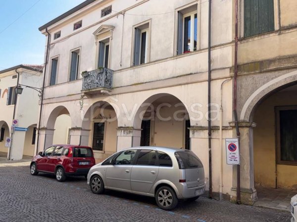 ufficio in vendita a Montagnana