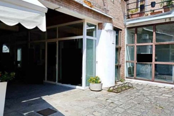 negozio in vendita a Montagnana