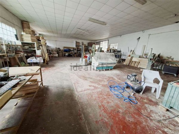locale di sgombero in vendita a Montagnana