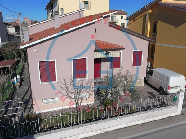 casa indipendente in vendita a Montagnana