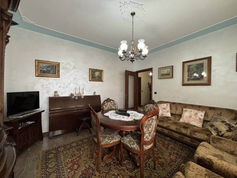 casa indipendente in vendita a Montegrotto Terme in zona Turri