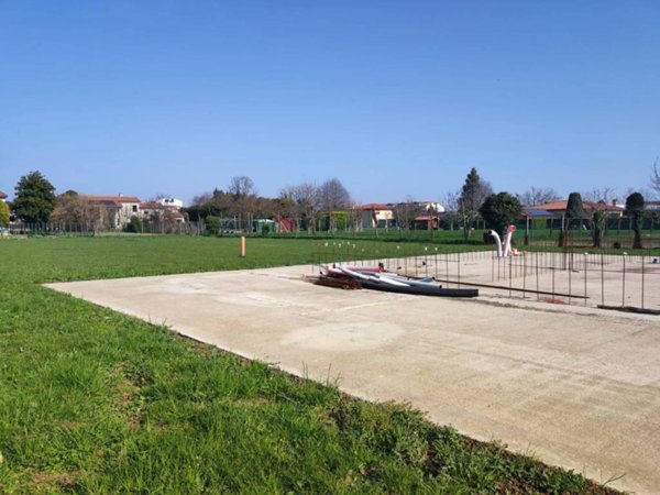 casa indipendente in vendita a Montegrotto Terme in zona Mezzavia