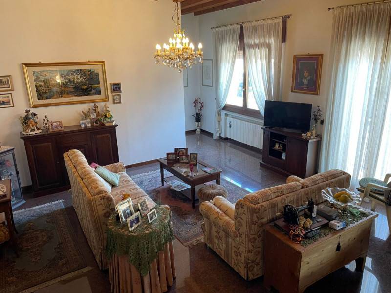 appartamento in vendita a Montegrotto Terme