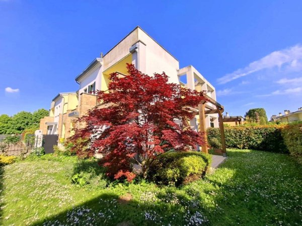 casa indipendente in vendita a Montegrotto Terme