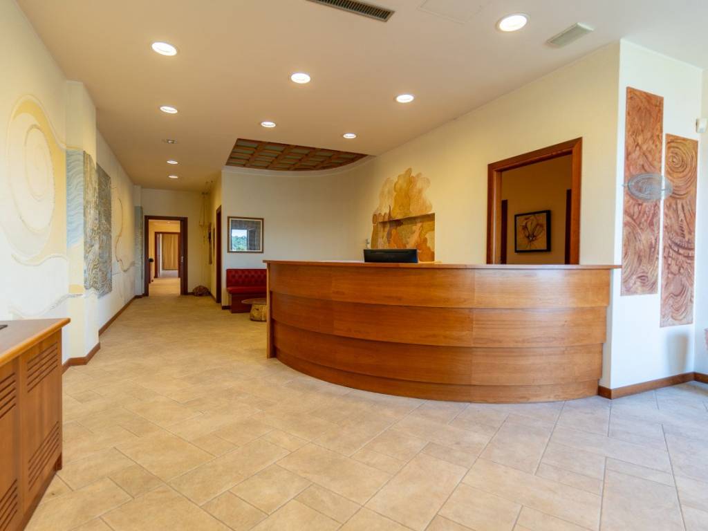 ufficio in vendita a Montegrotto Terme
