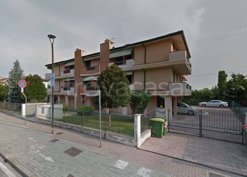 appartamento in vendita a Montegrotto Terme in zona Mezzavia